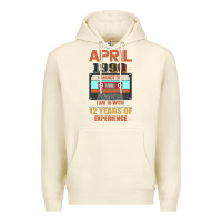 Sandshell Aprıl 1990 I Am Not 30 I'm 18 With 12 Years Of Experience Premium Hoodie - Bettercallsaul