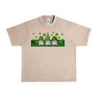 French Oak st patricks gnomes Urban Heavy Tee - Jasminsmagicworld