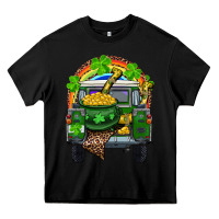 Black St Patrick's Day Truck With Pot Of Gold Horseshoe And Rainbow Heavy Core Tee - RanaPortraitStore