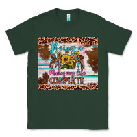 Sports Green being a mom makes my life complete Classic Tee - Artiststas