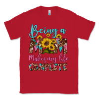 Red being a mom makes my life complete Classic Tee - Artiststas