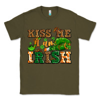 Army Green kiss me i am irish  with lips and shamrocks Classic Tee - AdoDesignShop