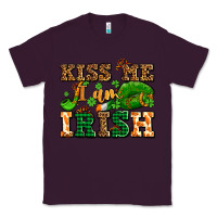 Plum kiss me i am irish  with lips and shamrocks Classic Tee - AdoDesignShop