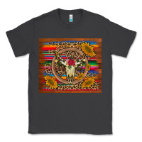Smoke serape sunflowers bull skull background Classic Tee - Artiststas