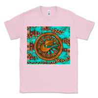 Bubblegum Pink cowboy hat turquoise aztec background old wheel Classic Tee - Artiststas