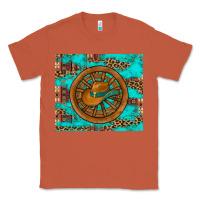 Copper cowboy hat turquoise aztec background old wheel Classic Tee - Artiststas