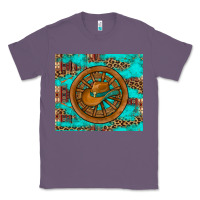 Lavender cowboy hat turquoise aztec background old wheel Classic Tee - Artiststas