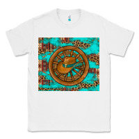 White cowboy hat turquoise aztec background old wheel Classic Tee - Artiststas
