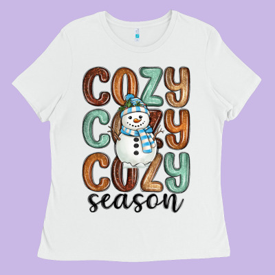 Ladies Tee cozy season snowman