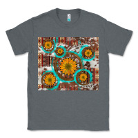 Charcoal Heather sunflowers and western old wheel aztec cowhide background Classic Tee - Artiststas