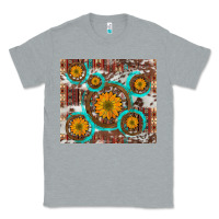 Heather Grey sunflowers and western old wheel aztec cowhide background Classic Tee - Artiststas
