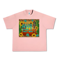 Salmon don't think jesus done it that way western skeleton cactus Urban Heavy Tee - Artiststas