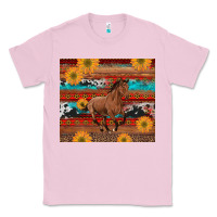Bubblegum Pink western horse and sunflowers cowhide leopard with aztec Classic Tee - Artiststas
