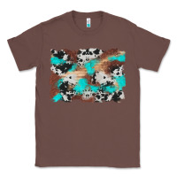 Chestnut western cowhide turquoise and wood background Classic Tee - Artiststas