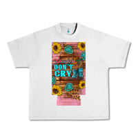 Lunar Rock cowgirls don't crty boots hat sunflowers 12 oz can cooler  (slim) Urban Heavy Tee - Artiststas