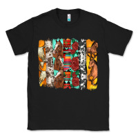 Black western horses roses and bullskulls wıth cowhide amd serape brushstro Classic Tee - Artiststas