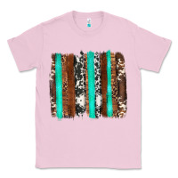 Bubblegum Pink western cowhide wood and turquoise glitter brushstrokes Classic Tee - Artiststas