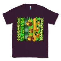 Plum st patricks gnomes and cloves with leopard  brushstrokes Classic Tee - Artiststas