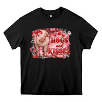 Black Valentines Day Pig Hogs And Kisses Heavy Core Tee - RanaPortraitStore