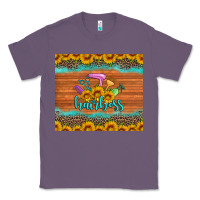 Lavender hairboss 200z skinny sunflowers leopard hairdresser Classic Tee - Artiststas