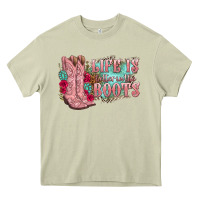 Mossy life is better in the boots Heavy Core Tee - texasbilliewilder
