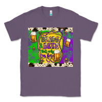 Lavender beads & beer that's why i'm here Classic Tee - Artiststas