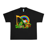 Black st patricks day  rainbow shamrocks Urban Heavy Tee - AdoDesignShop