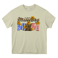 Mossy military mom with soldier boots Heavy Core Tee - Artiststas