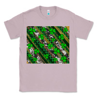 Lilac st patricks western brush strokes Classic Tee - Artiststas