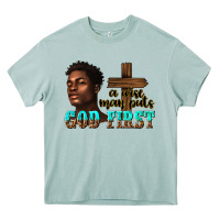 Arona a wise man puts god first Heavy Core Tee - texasbilliewilder
