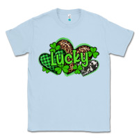 Dusty Blue st patricks day lucky western hearts Classic Tee - Artiststas