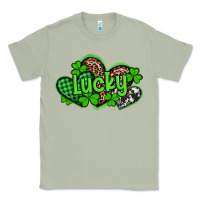 Matcha st patricks day lucky western hearts Classic Tee - Artiststas