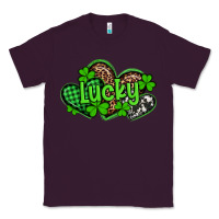 Plum st patricks day lucky western hearts Classic Tee - Artiststas