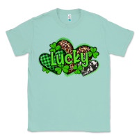 Seafoam st patricks day lucky western hearts Classic Tee - Artiststas