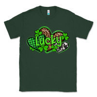 Sports Green st patricks day lucky western hearts Classic Tee - Artiststas