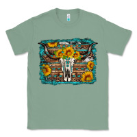 Sage longhorn bull skull western turquoise background Classic Tee - Artiststas