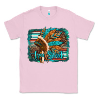 Bubblegum Pink free spirit native american indian headdress Classic Tee - Artiststas