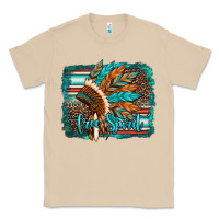 Mushroom free spirit native american indian headdress Classic Tee - Artiststas