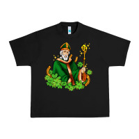 Black st patricks and horseshoes with shamrocks Urban Heavy Tee - AdoDesignShop