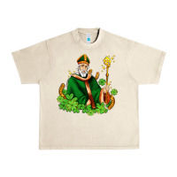 Sandshell st patricks and horseshoes with shamrocks Urban Heavy Tee - AdoDesignShop
