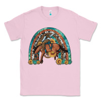 Bubblegum Pink bucking bronco rodeo rainbow Classic Tee - Artiststas