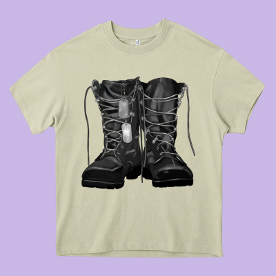 Heavy Core Tee soldier boots