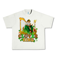 St Patricks Clover King  With Shamrocks Urban Heavy Tee | Teevron