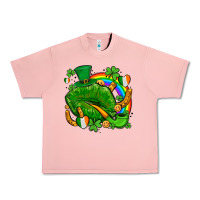 St Patricks Lips With Horseshoe Rainbow And Shamrocks Urban Heavy Tee | Teevron