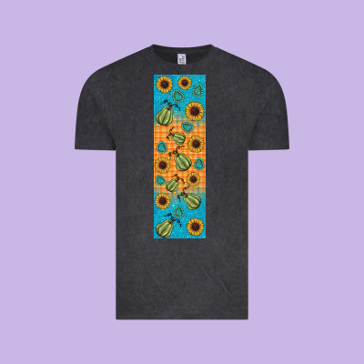 Autumn Vintage Tee Designed By Bundleandbundleshop