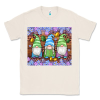 Natural easter gnome egg tumbler Classic Tee - Artiststas