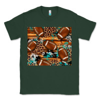 Sports Green football tumbler Classic Tee - Artiststas
