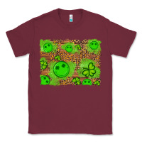 Burgundy shamrock glitter leopard and wood background Classic Tee - Artiststas