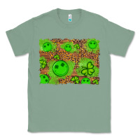 Sage shamrock glitter leopard and wood background Classic Tee - Artiststas