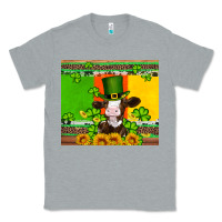 Heather Grey saint patricks cow and hat with sunflower and shamrock Classic Tee - Artiststas